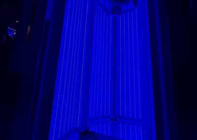 full body blue light therapy